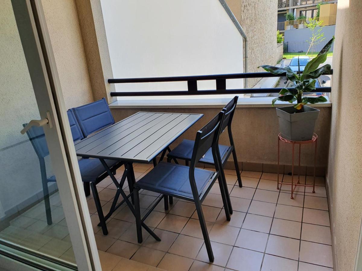 Magnifique Appartement Avec Garage Prive Et Terrasse Reims Zewnętrze zdjęcie