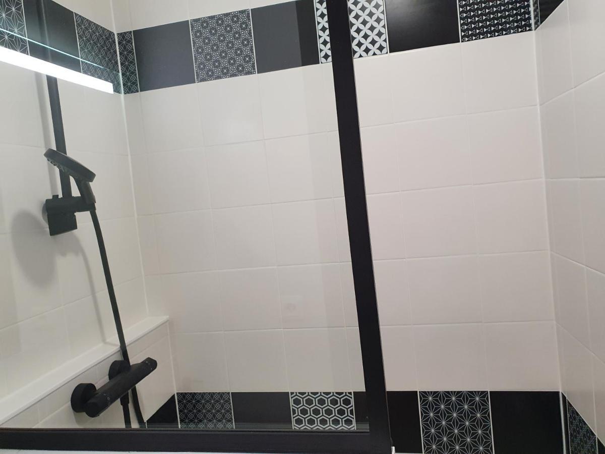 Magnifique Appartement Avec Garage Prive Et Terrasse Reims Zewnętrze zdjęcie
